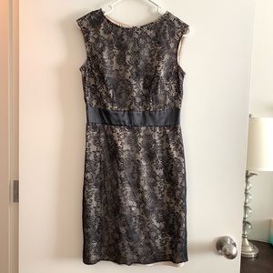 ADRIANNA PAPELL Black Dress